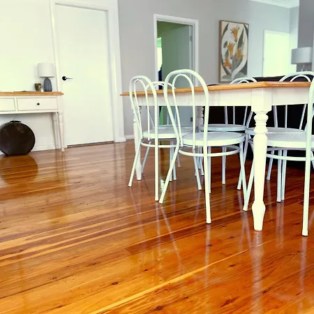 270 On Church - Entire Villa With Spacious Alfresco Area Mudgee Room photo