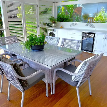 270 On Church - Entire Villa With Spacious Alfresco Area Mudgee Room photo