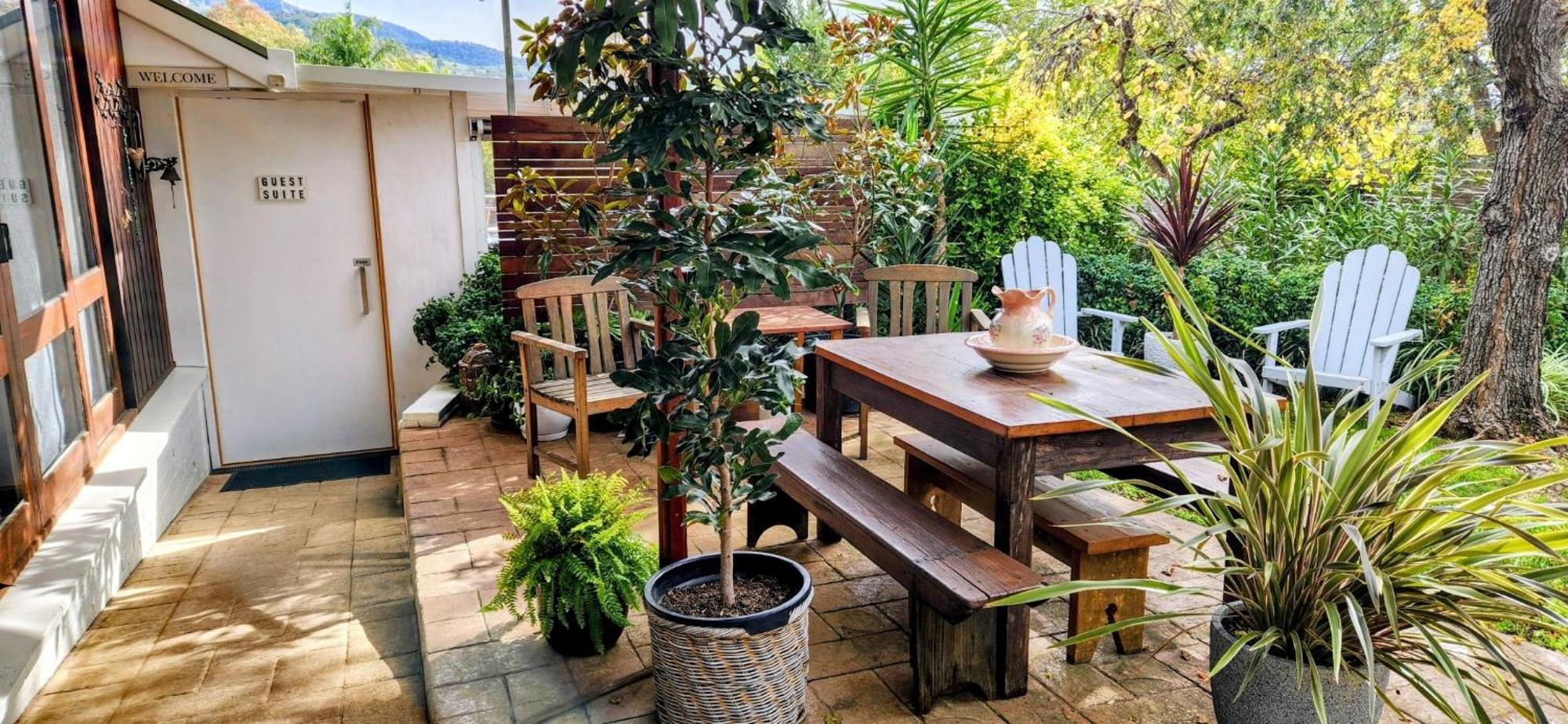 270 On Church - Entire Villa With Spacious Alfresco Area Apartment Mudgee
