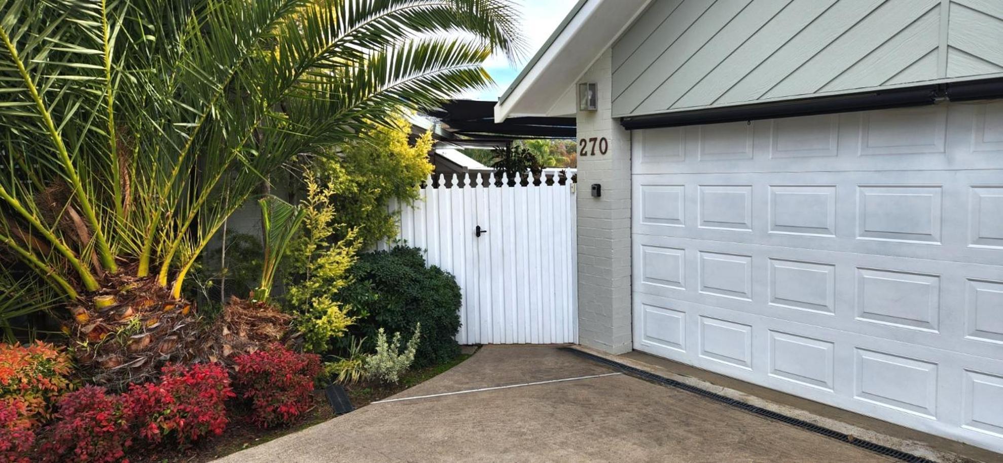 270 On Church - Entire Villa With Spacious Alfresco Area Mudgee